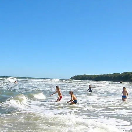 Strandhaus Moenchgut Ferienwohnung 13 Mit Sauna- Und Schwimmbadnutzung Im Ahoi Sellin